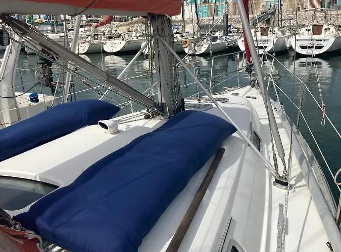 Sea Bloom - Sleep & Sail In Tejo *